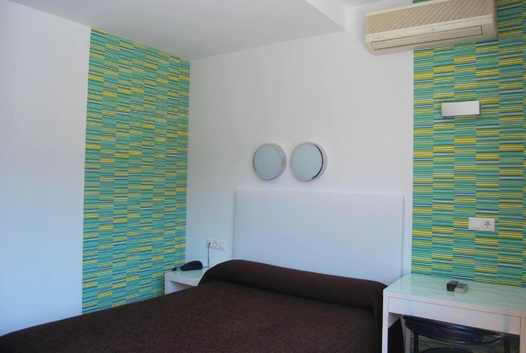 Hostal Restaurante Estacion Jaén Kamer foto