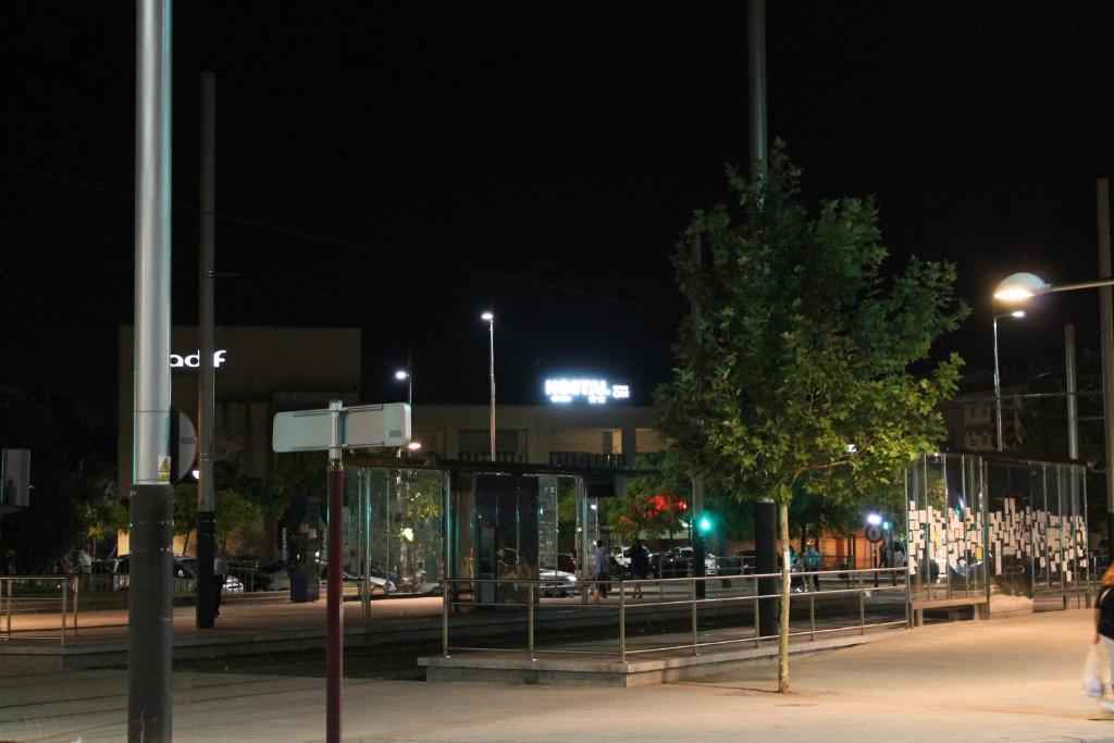 Hostal Restaurante Estacion Jaén Buitenkant foto